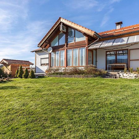Haus Kali Lejlighed Teisendorf Eksteriør billede