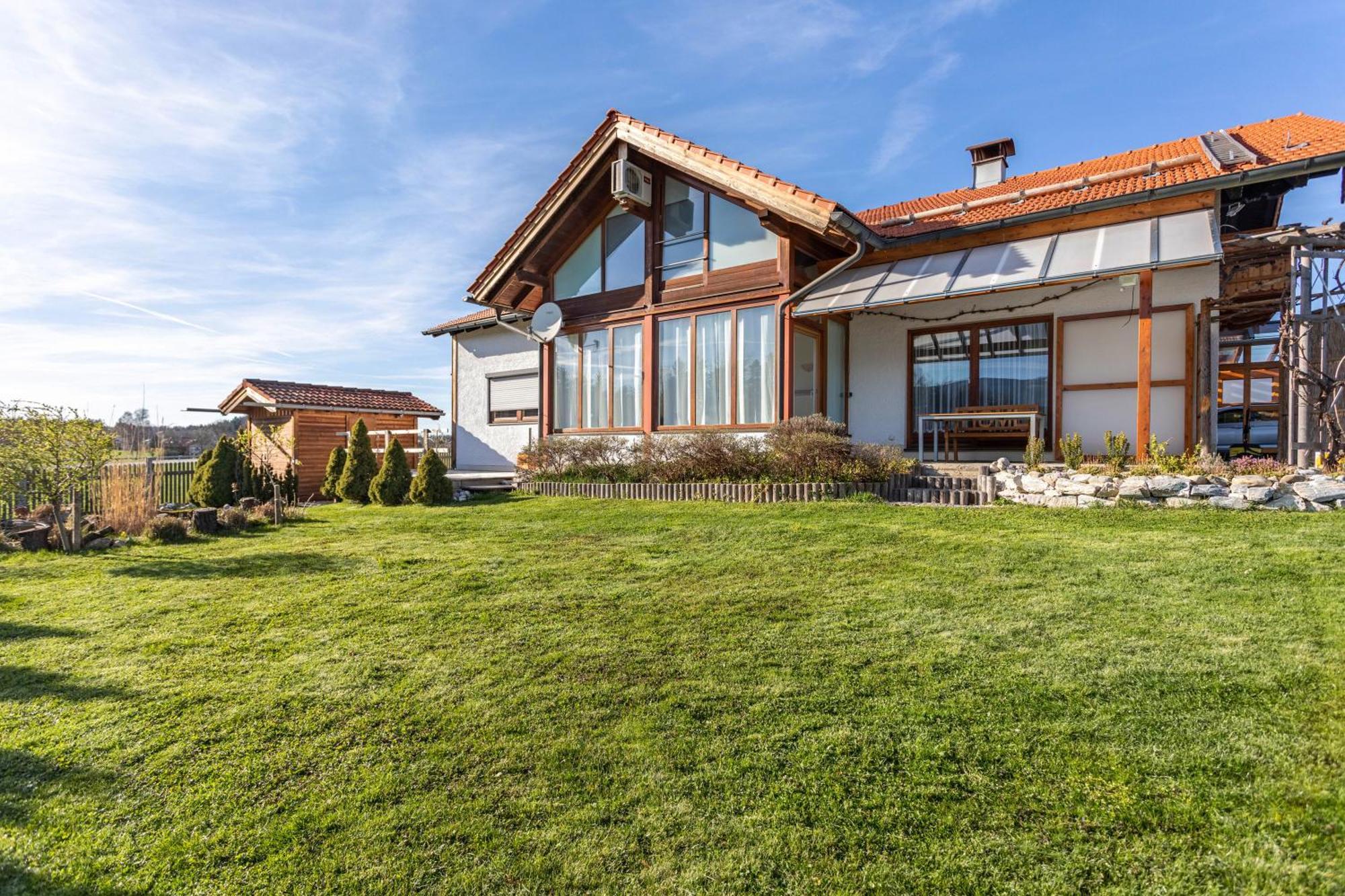 Haus Kali Lejlighed Teisendorf Eksteriør billede